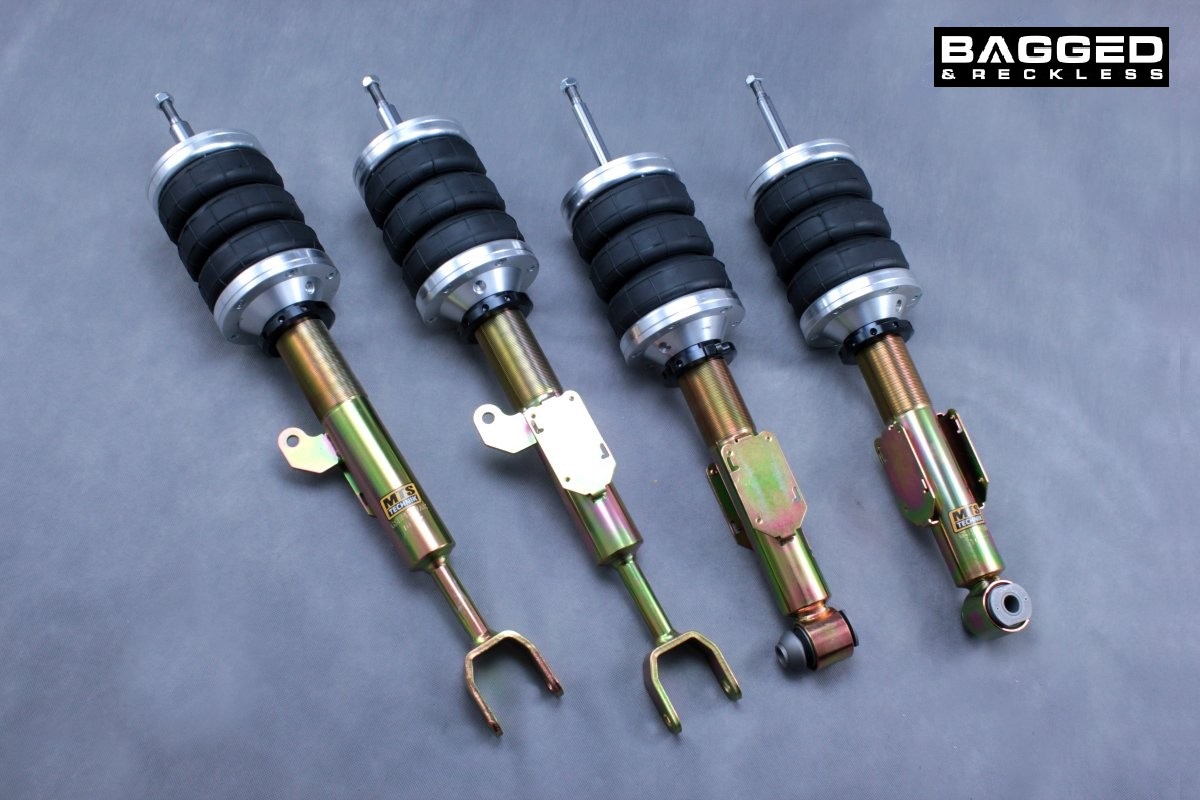 AIR STRUTS