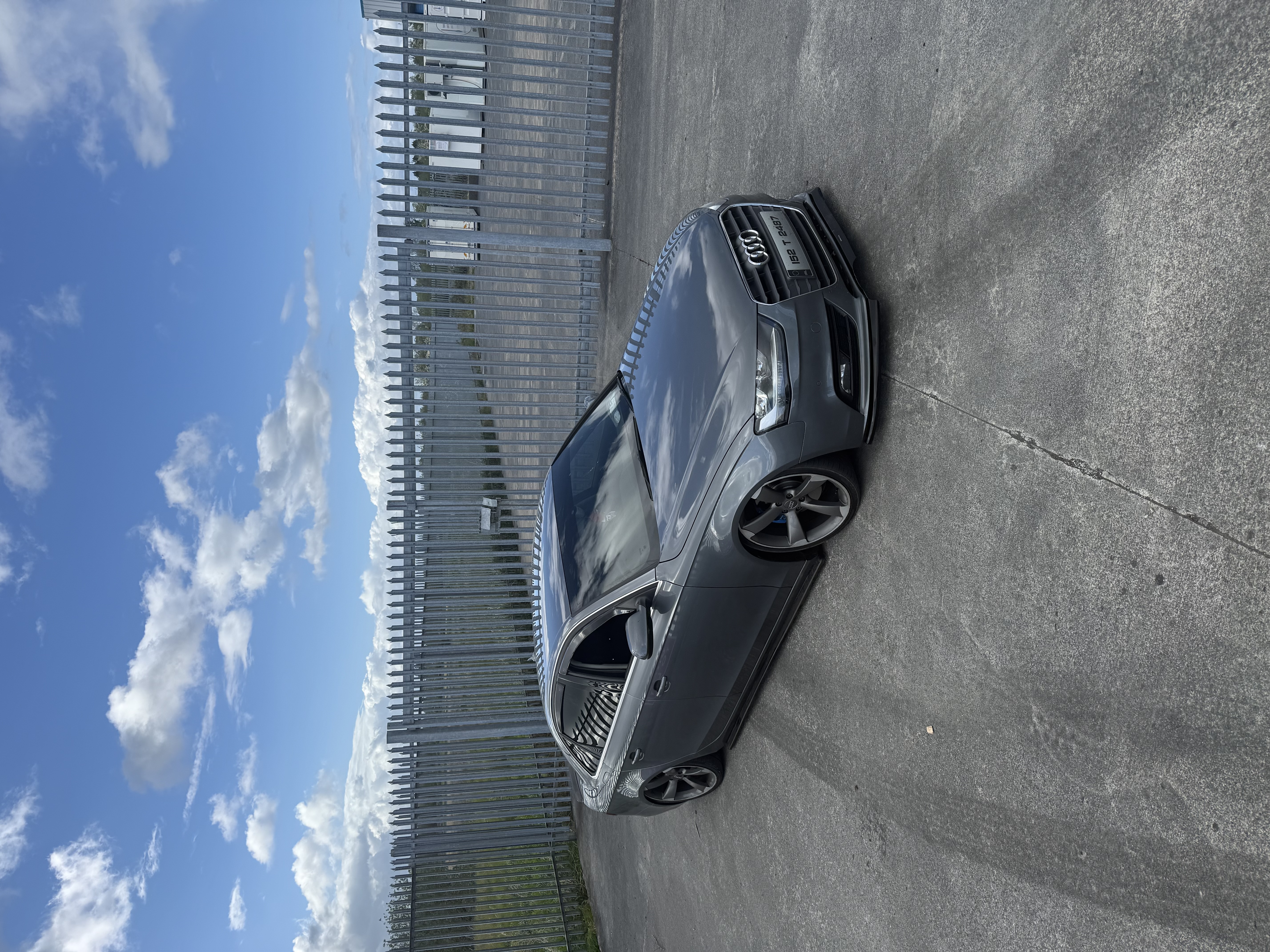 AUDI A4 B8