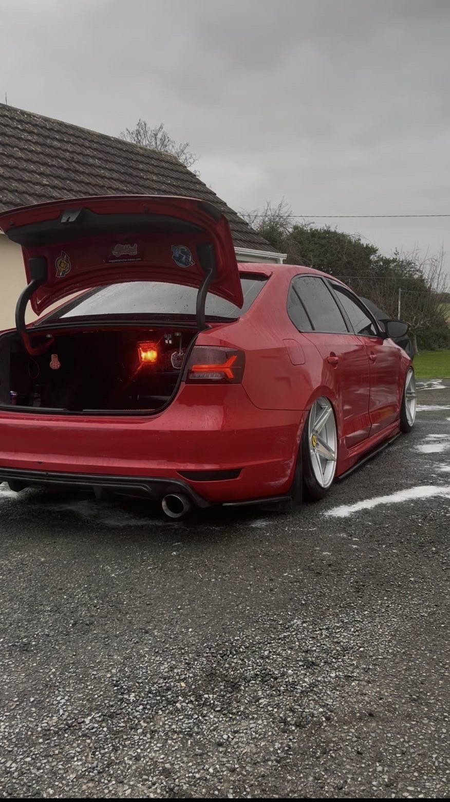 VOLKSWAGEN JETTA MK6