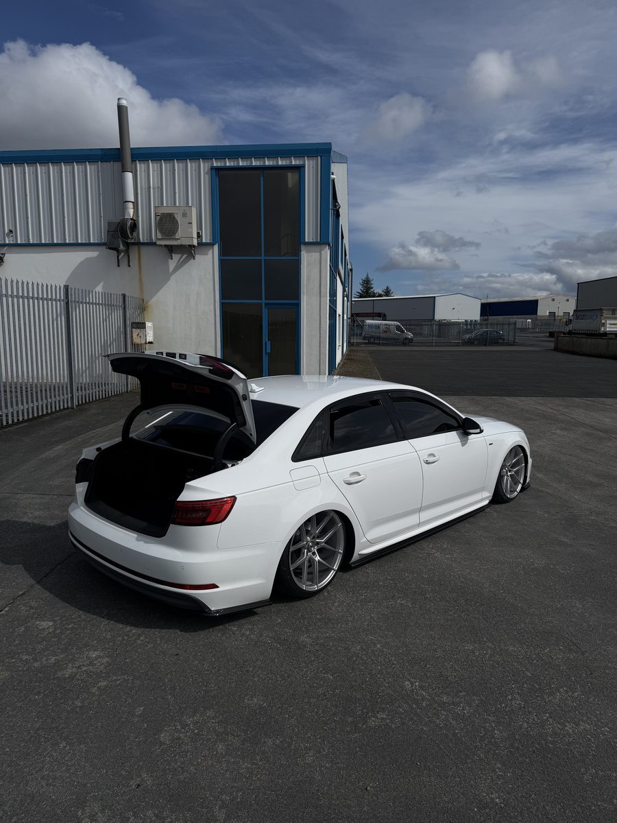AUDI A4 B9 S-Line