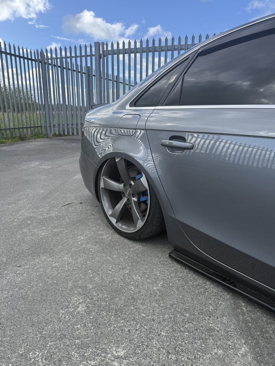 AUDI A4 B8