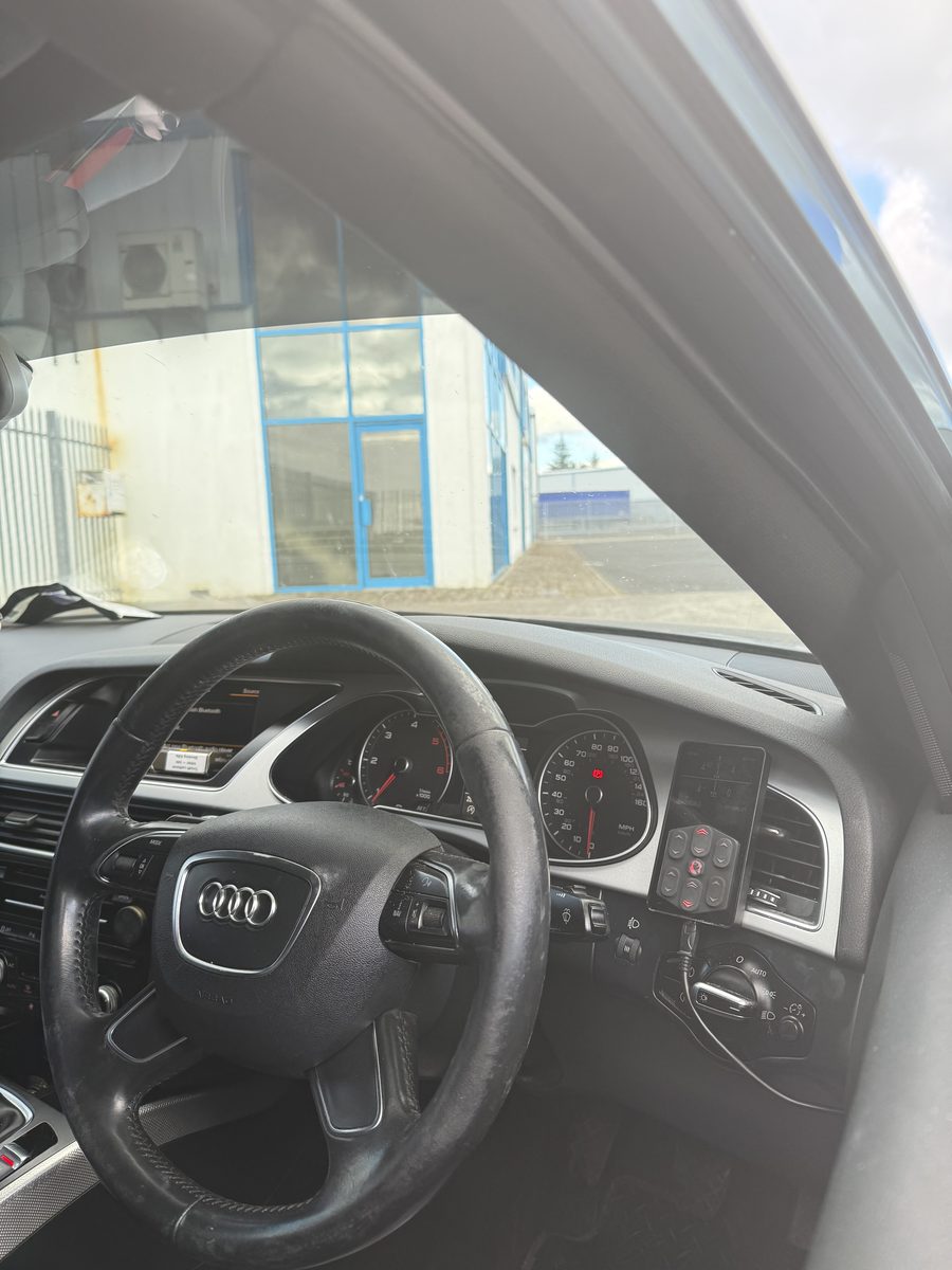 AUDI A4 B8