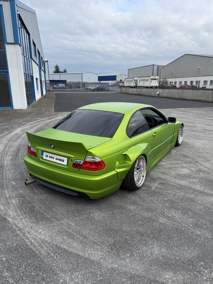 Pandem BMW E46 325ci